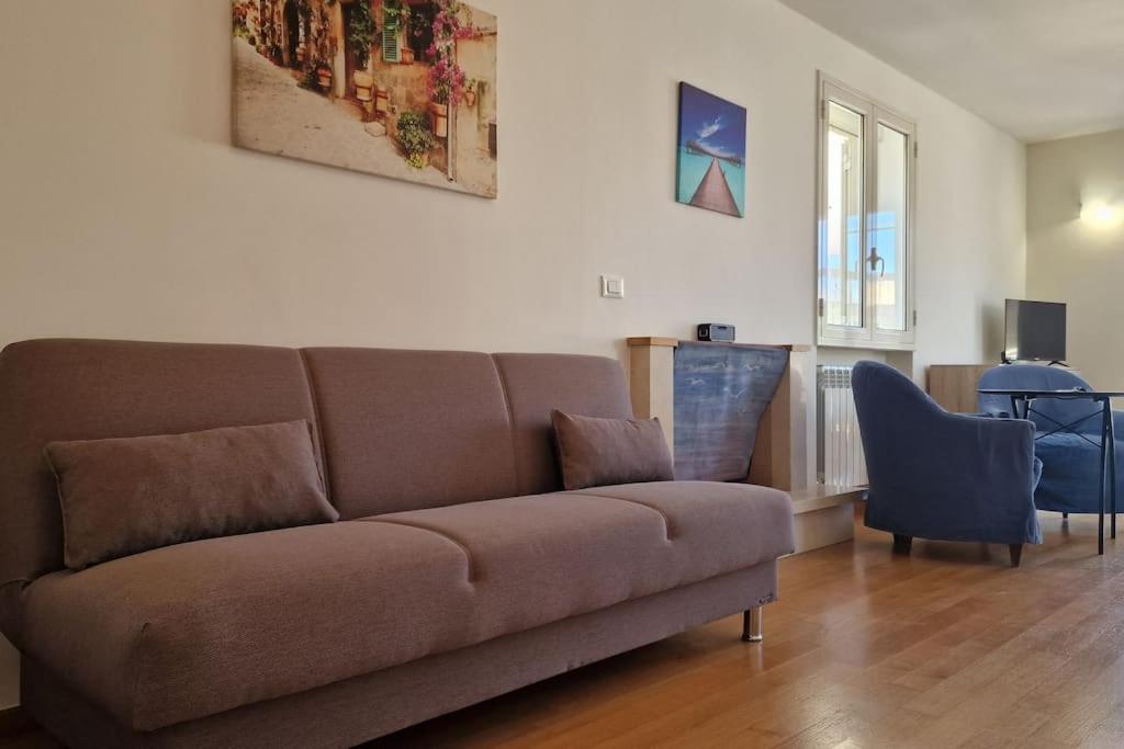 "Elle Home" Attico Panoramico Λέτσε Εξωτερικό φωτογραφία