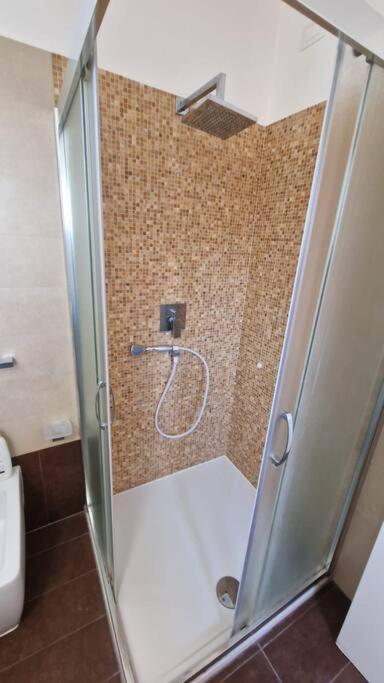 "Elle Home" Attico Panoramico Λέτσε Εξωτερικό φωτογραφία