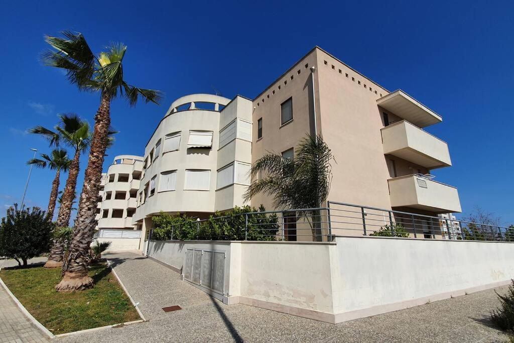 "Elle Home" Attico Panoramico Λέτσε Εξωτερικό φωτογραφία